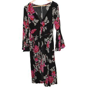 NWOT Billabong Black Red Floral Long Sleeve V-Neck Tie Waist Maxi Dress Size M
